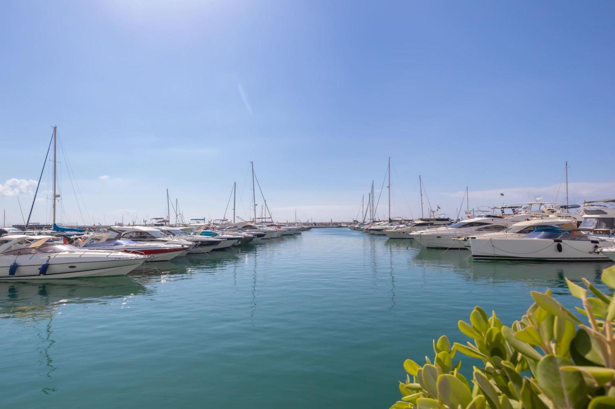 Puerto Banus Bay Apartment